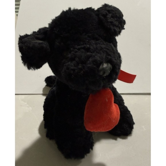 Russ Berrie Scottish Terrier Shadow Plush Black Stuffed Ribbon Heart in Mouth - Picture 3 of 6
